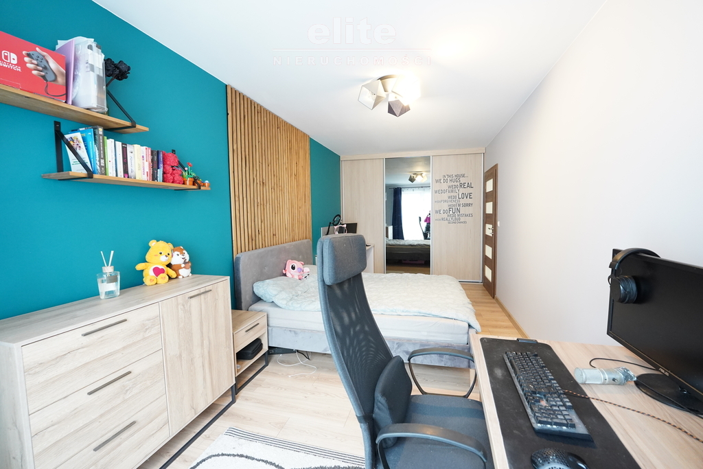 Os. Pionierów duże 2 pokoje balkon (7)