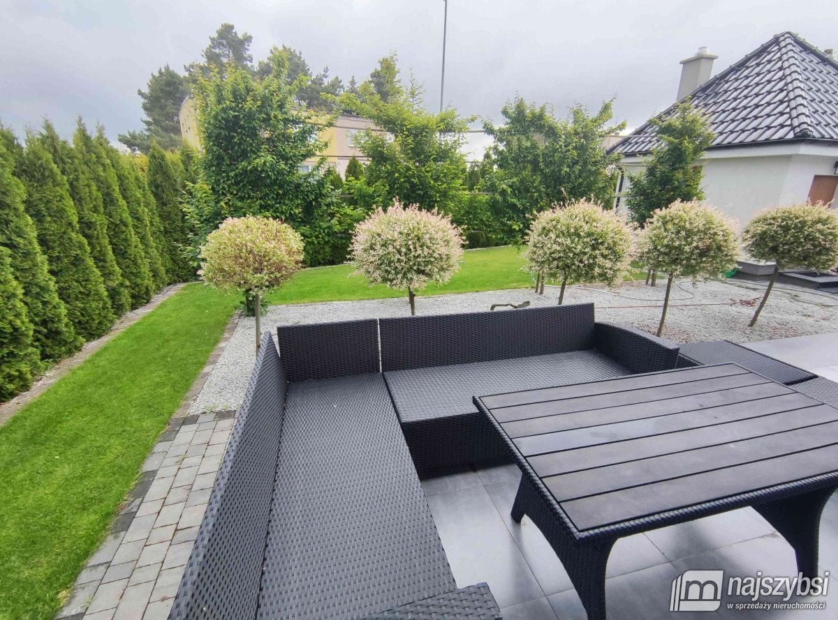 Krzęcin - Piękny Dom z dużą działką  (12)