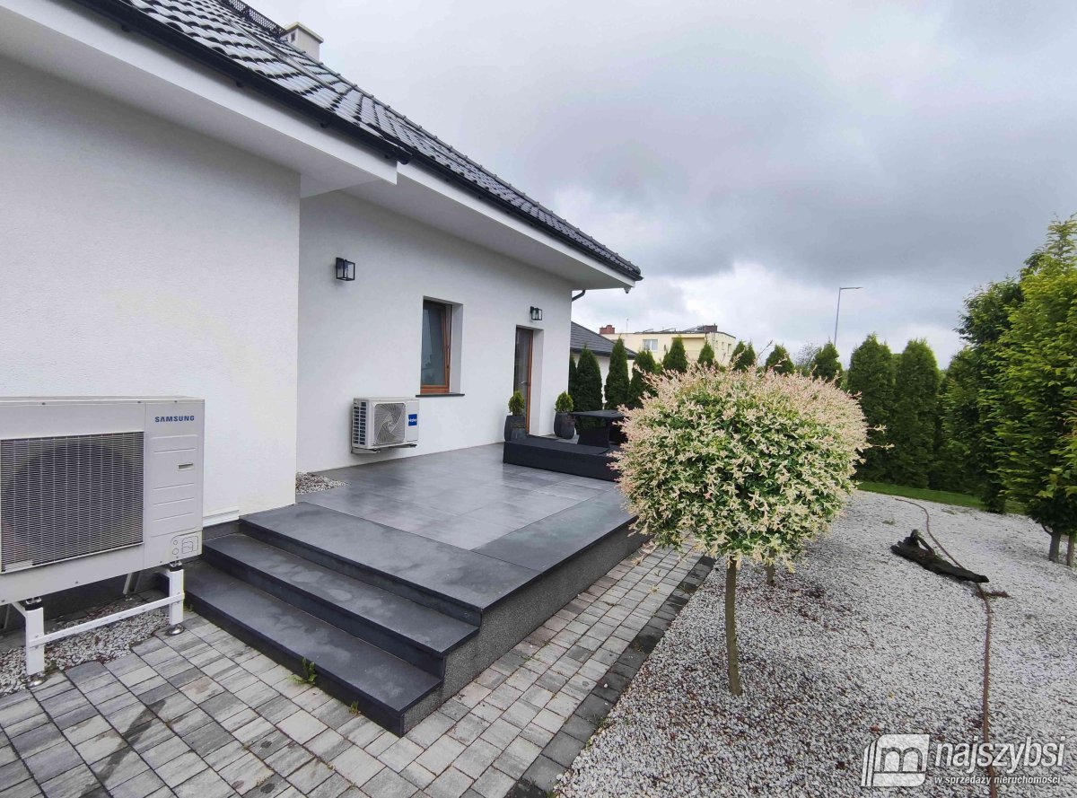 Krzęcin - Piękny Dom z dużą działką  (14)