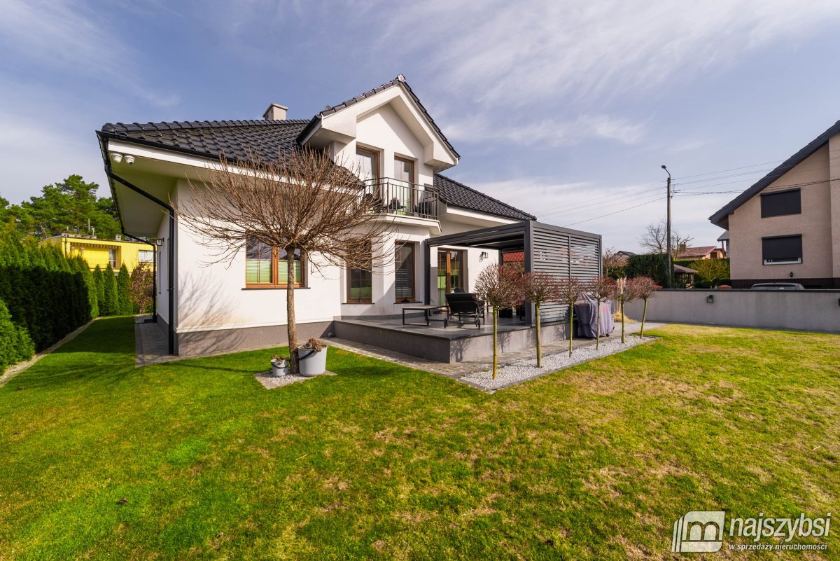 Krzęcin - Piękny Dom z dużą działką  (21)