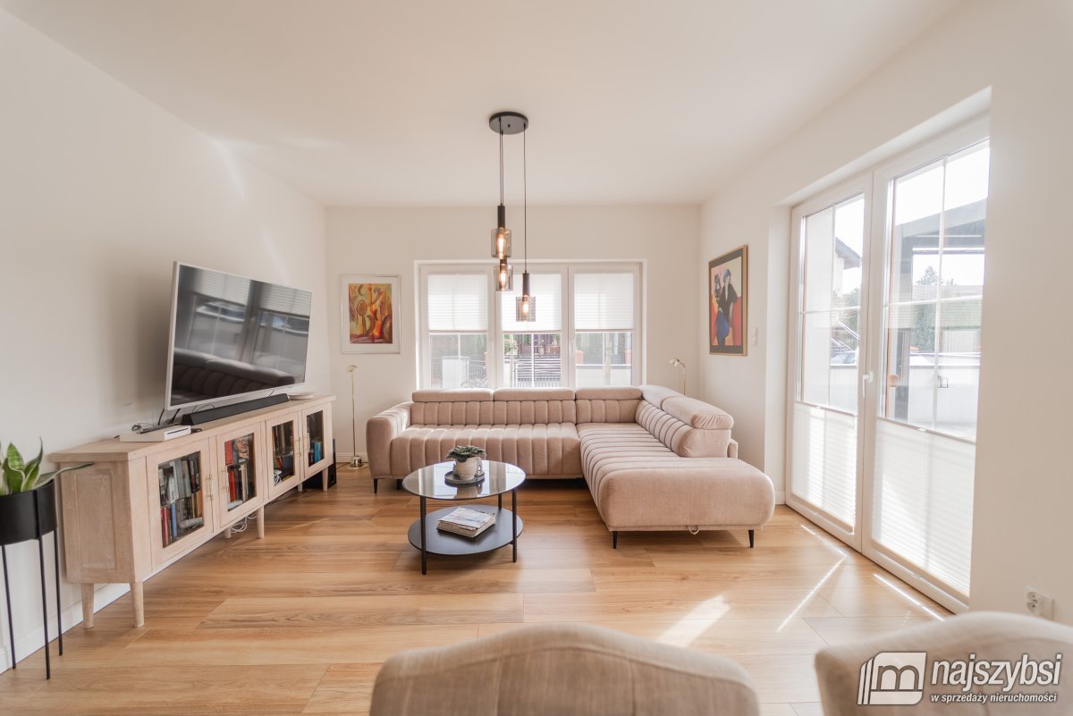 Krzęcin - Piękny Dom z dużą działką  (22)