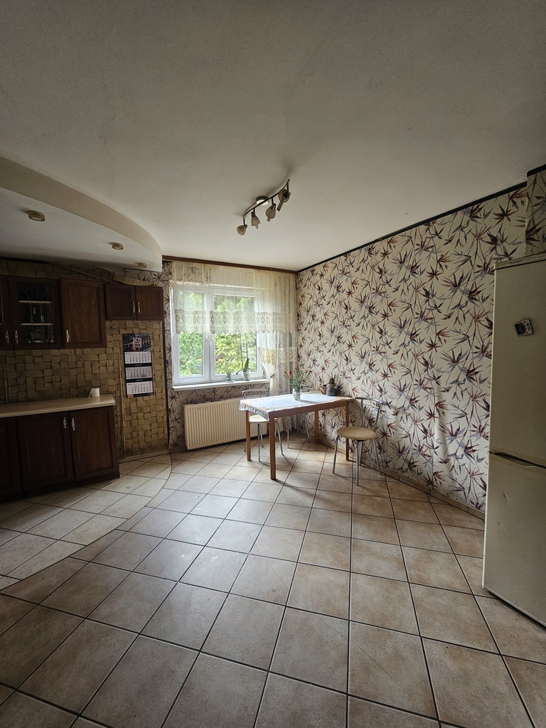 Dom w Pucicach tańszy niż kawalerka (7)