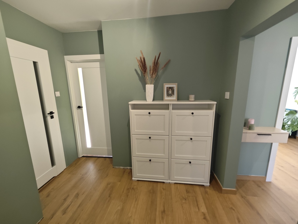 Przecław, 70m2, ładne 3 pokoje, balkon, piwnica ! (18)