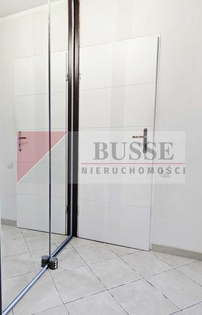 2 pokoje z pięknym widokiem na panoramę miasta! (11)