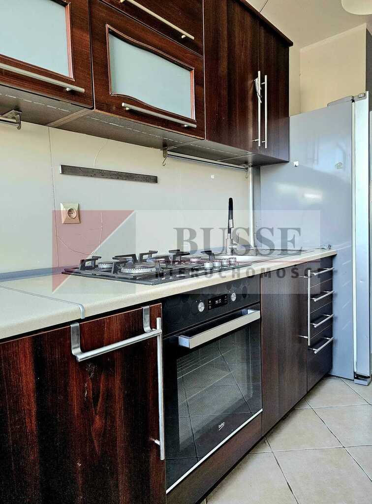 2 pokoje z pięknym widokiem na panoramę miasta! (8)