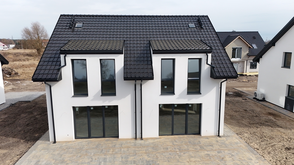 Jasny bliźniak 90m2 pod Stargardem | Ogród (8)