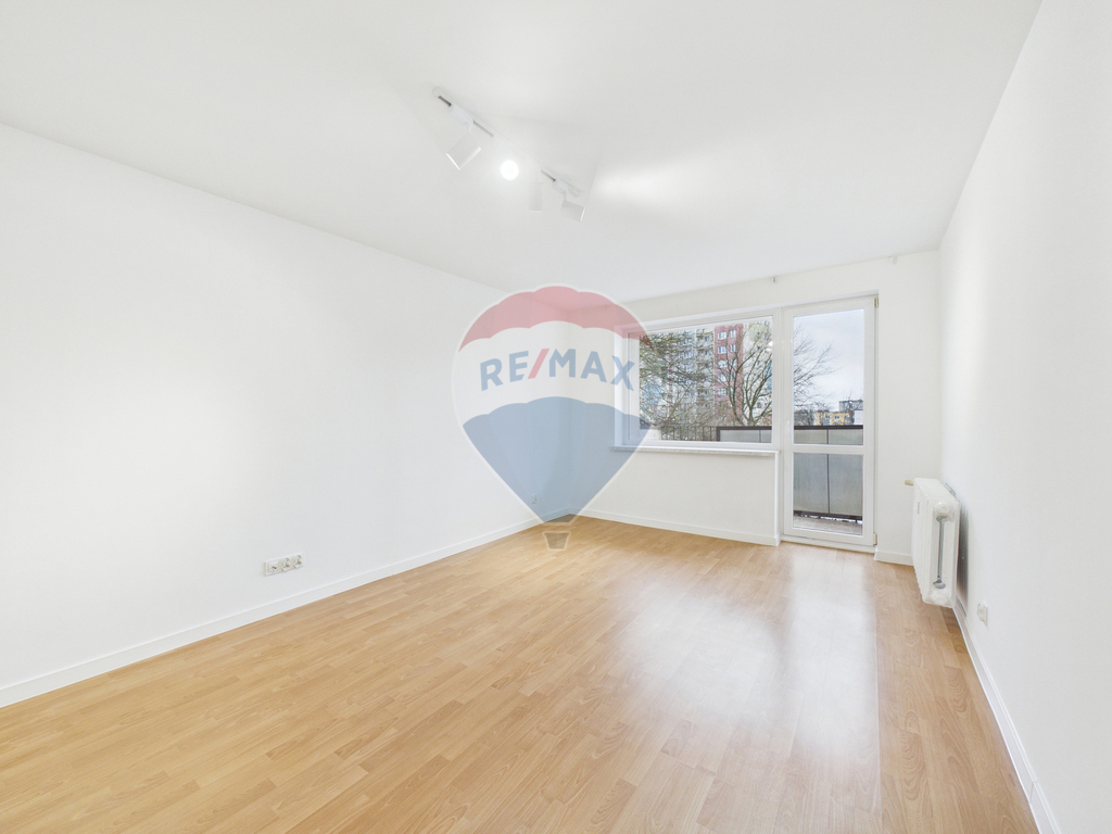 Mieszkanie na I p. 2 pok. z balkonem! (12)