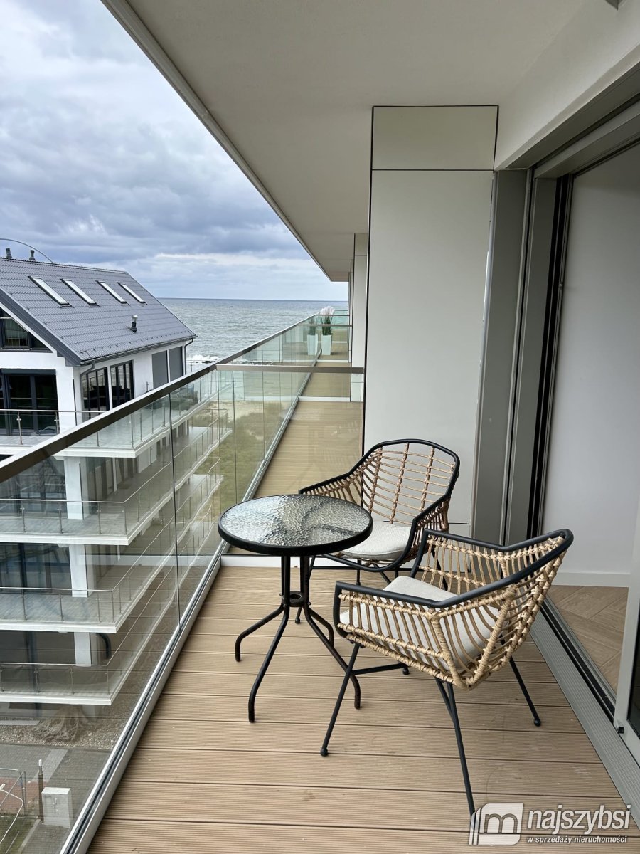 Darłówko- apartament 50 m od morza | Basen (1)