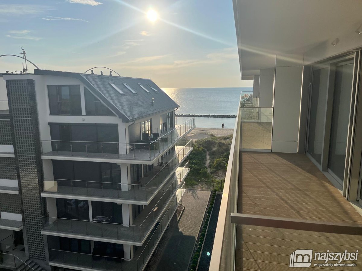 Darłówko- apartament 50 m od morza | Basen (2)