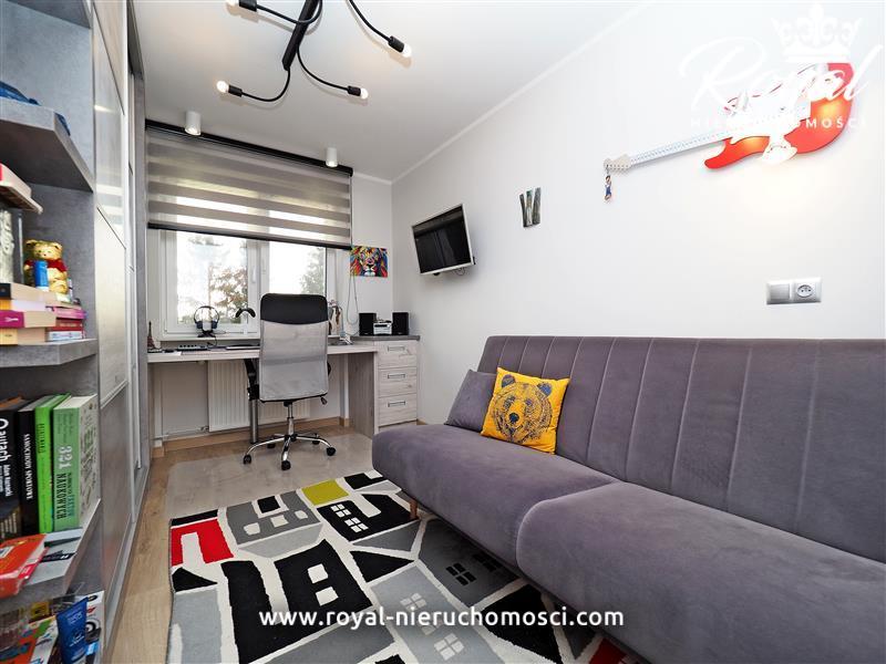 4 pokoje 85 m2 na Osiedlu Bukowym po remoncie ! (8)