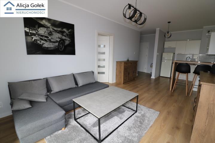 Do wynajęcia 2 pokojowe mieszkanie 40,5m2+miejsce  (4)