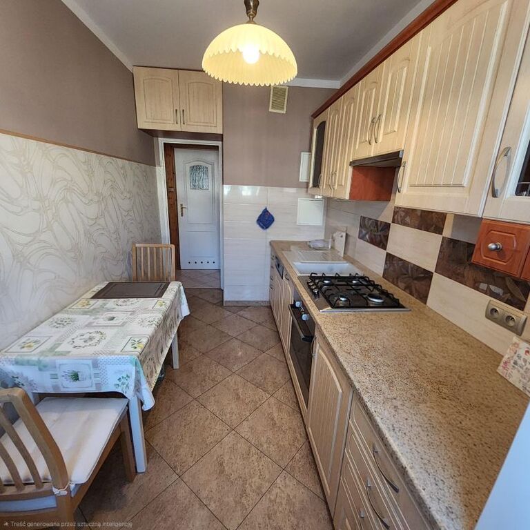 3 pokojowe mieszkanie z garażem i dużym balkonem. (5)