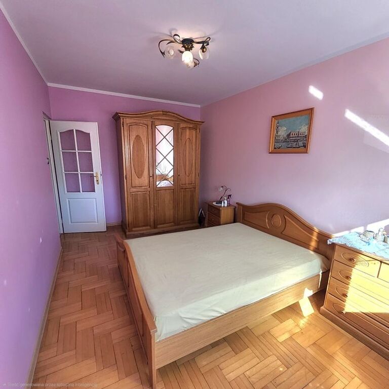 3 pokojowe mieszkanie z garażem i dużym balkonem. (8)