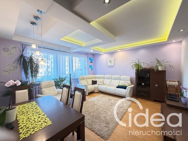 4-pokoje z balkonem, spół.-własn., os. Majowe (1)