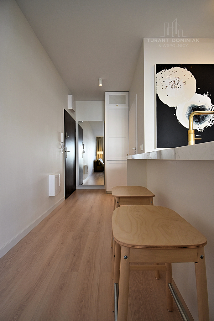 Mieszkanie z dużym tarasem na Łasztowni (8)