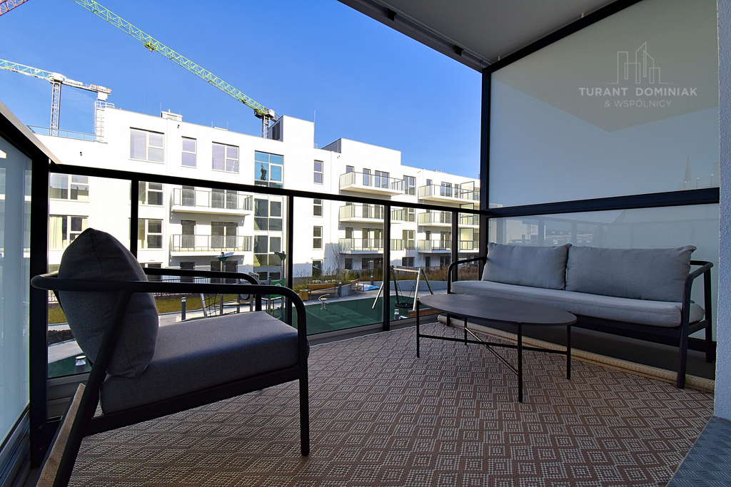 Mieszkanie z dużym tarasem na Łasztowni (10)