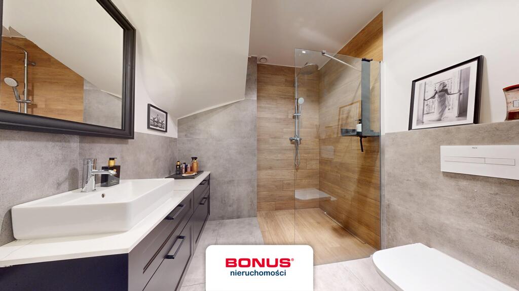 Dom ze strefą Spa i zimowym ogrodem (14)