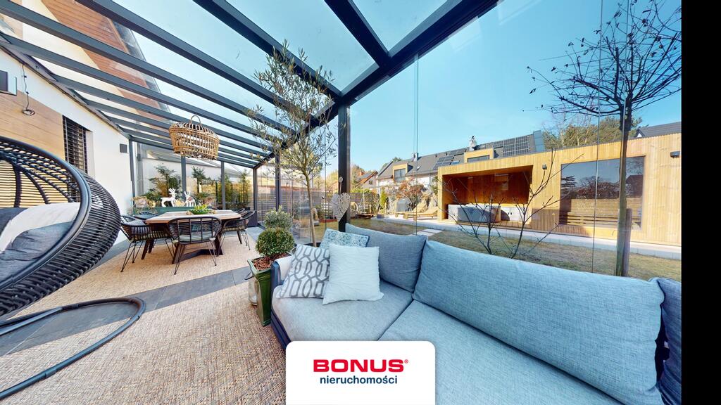 Dom ze strefą Spa i zimowym ogrodem (4)