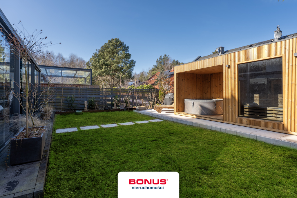 Dom ze strefą Spa i zimowym ogrodem (27)