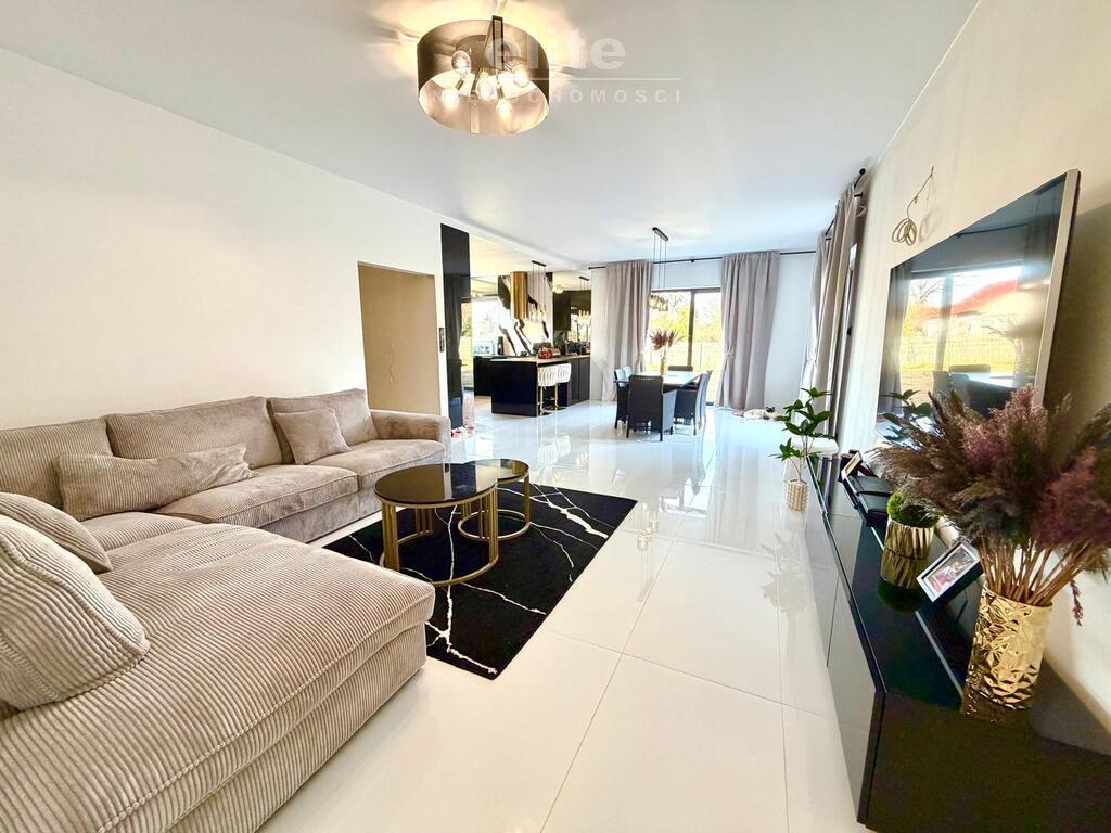 Załom, parterowy dom blisko Szczecina (11)