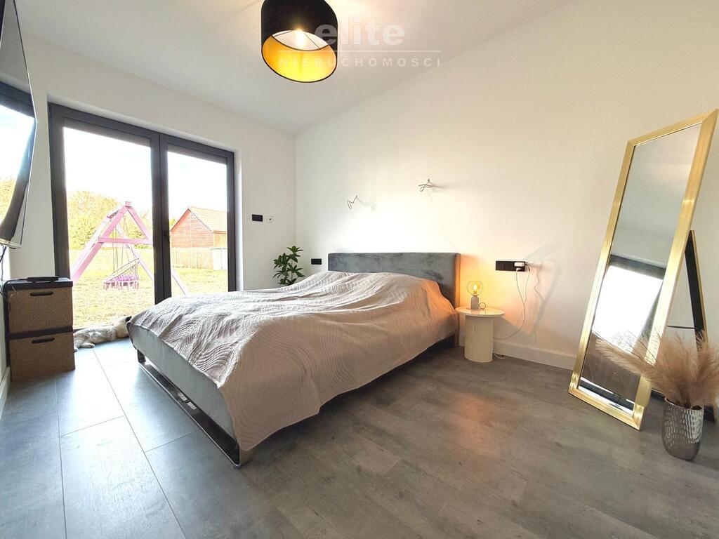 Załom, parterowy dom blisko Szczecina (15)