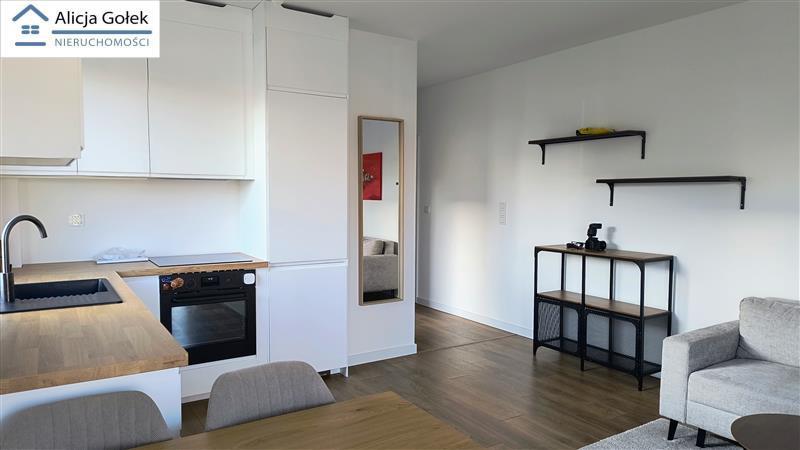 Staszica - klimatyzowane 2 pokoje z balkonem (5)