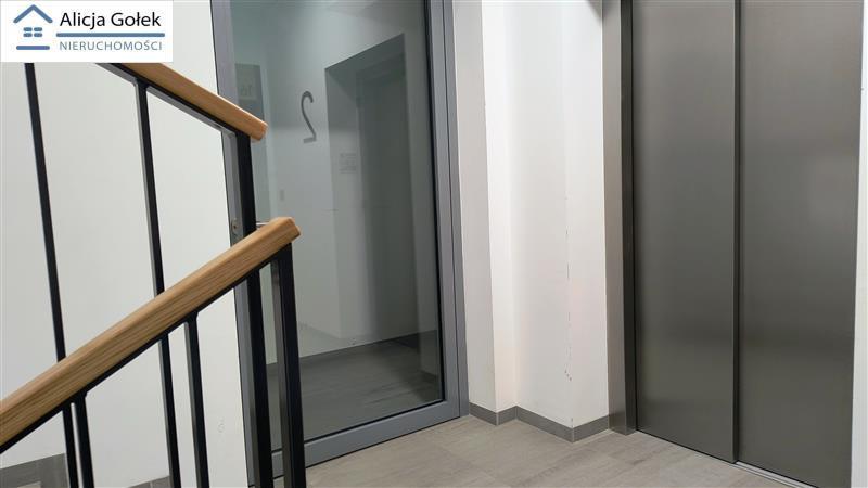 Staszica - klimatyzowane 2 pokoje z balkonem (9)