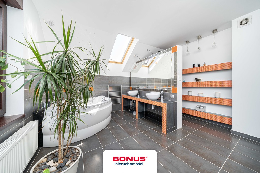 Dom wolnostojący z ogrodem 791 m2 | Koninko | (25)