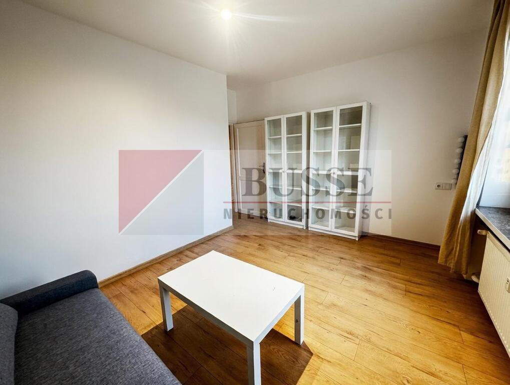 NA wynajem 2 pokoje 52m2 w Centrum przy Galaxy (8)