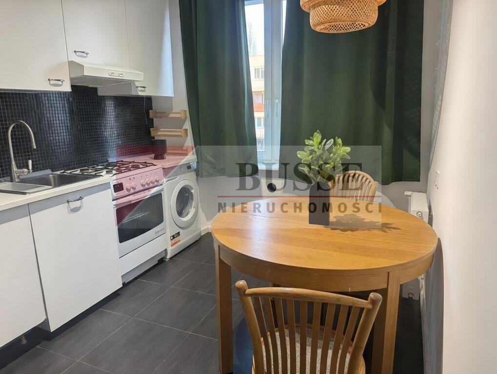 NA wynajem 2 pokoje 52m2 w Centrum przy Galaxy (1)