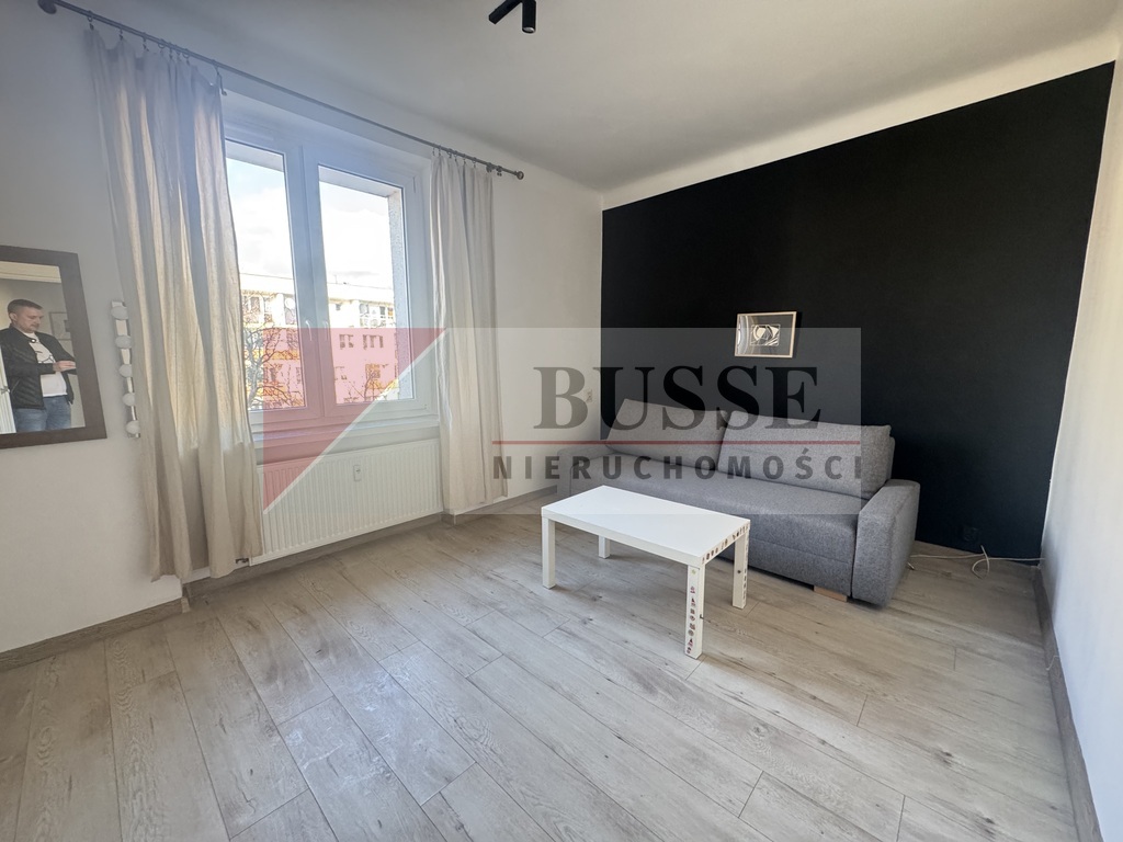 NA wynajem 2 pokoje 52m2 w Centrum przy Galaxy (7)