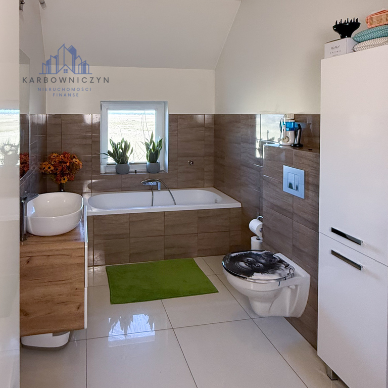 Pucice | Dom z sauną, fotowoltaiką i klimatem (3)