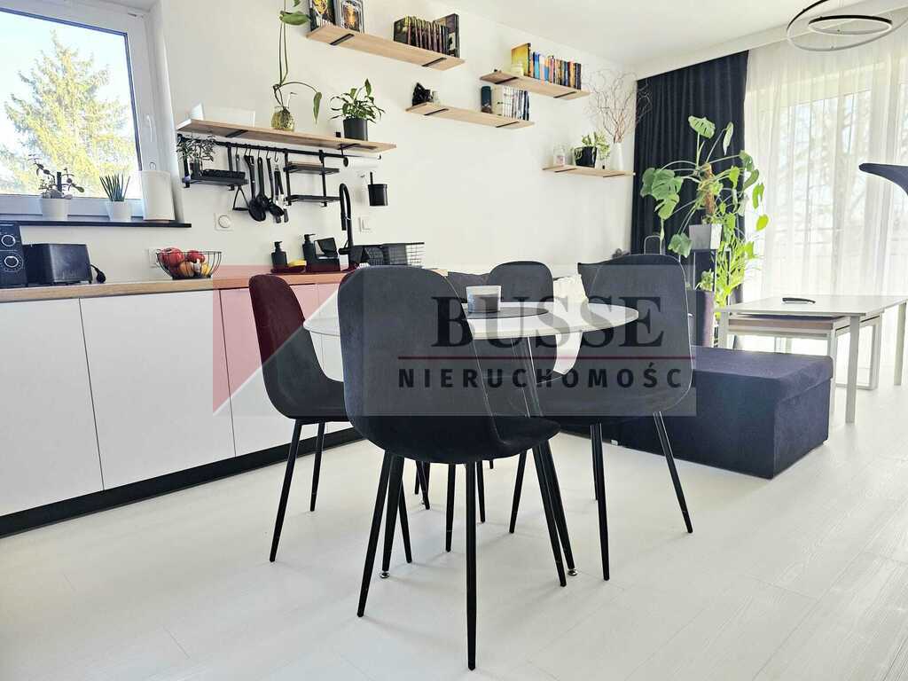 2 pok. na parterze z ogródkiem i m. parkingowym! (1)