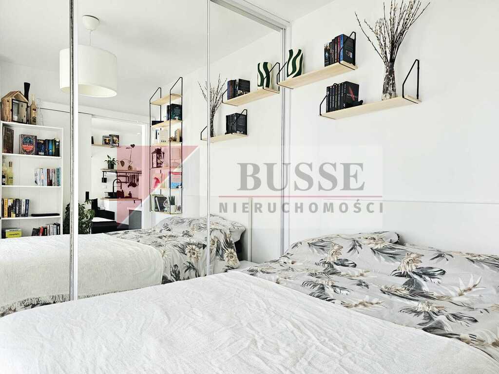 2 pok. na parterze z ogródkiem i m. parkingowym! (8)