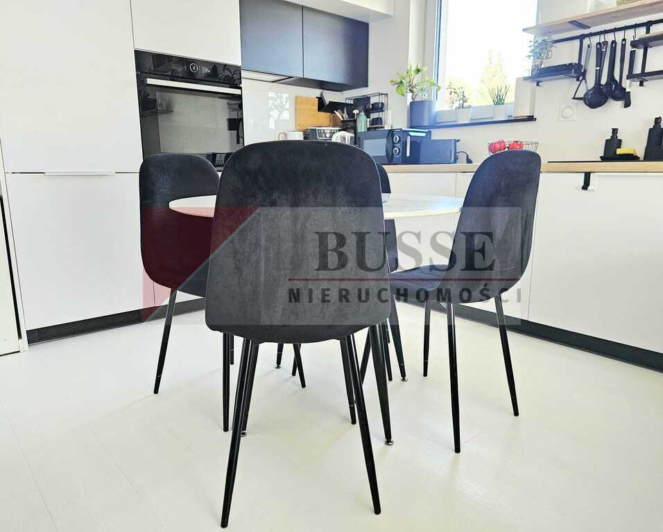 2 pok. na parterze z ogródkiem i m. parkingowym! (6)