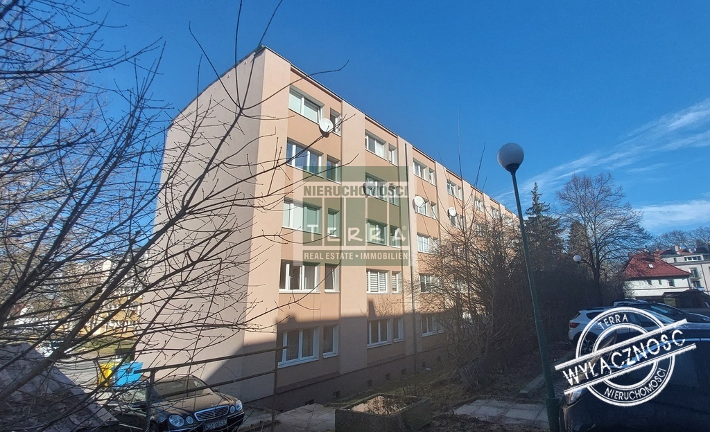 Słoneczne 2 pokoje w bloku z cegły (18)