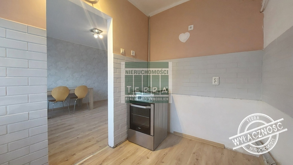 Słoneczne 2 pokoje w bloku z cegły (7)