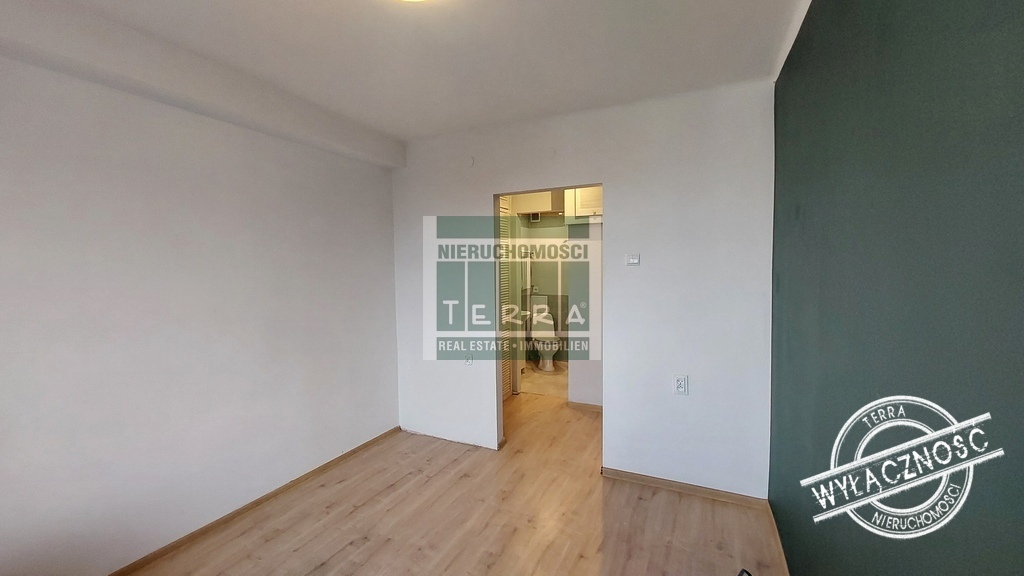 Słoneczne 2 pokoje w bloku z cegły (13)