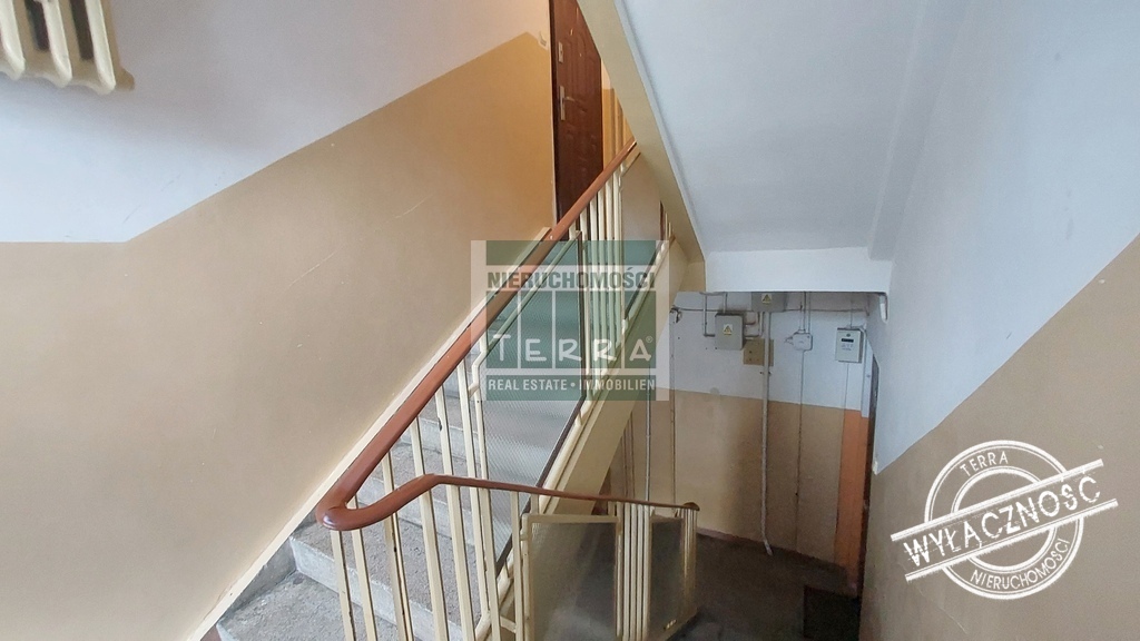 Słoneczne 2 pokoje w bloku z cegły (17)