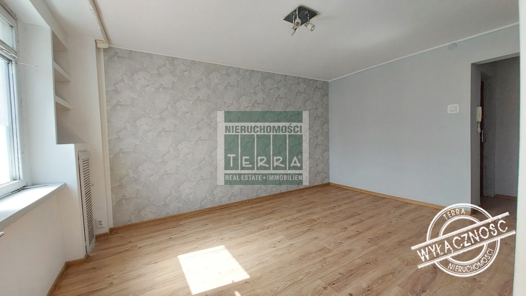 Słoneczne 2 pokoje w bloku z cegły (6)