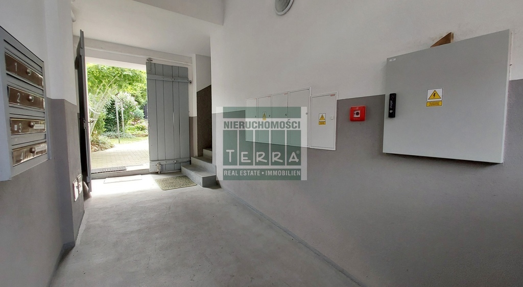 Mieszkanie z ogródkiem w odrestaurowanej kamienicy (18)