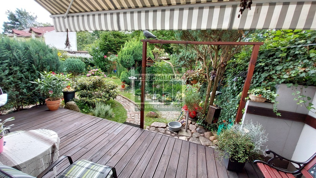 Mieszkanie z ogródkiem w odrestaurowanej kamienicy (8)