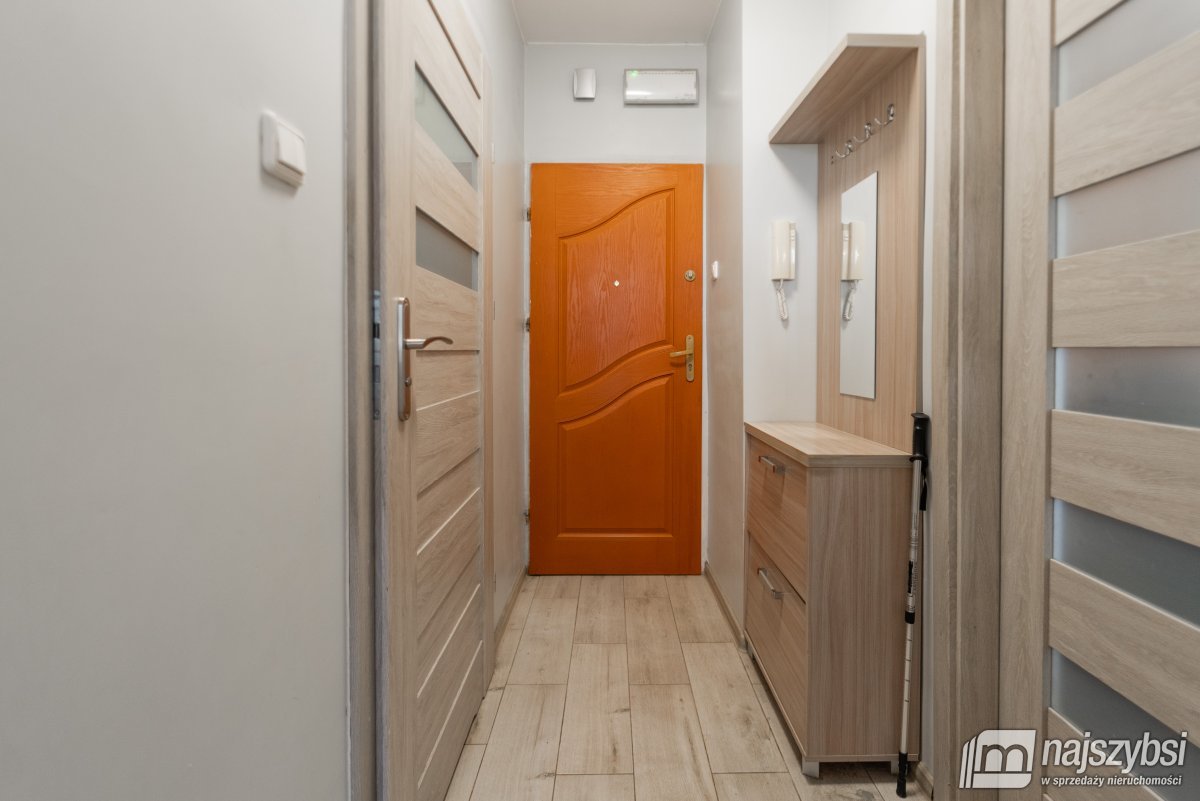 Płoty- kawalerka w centrum (10)