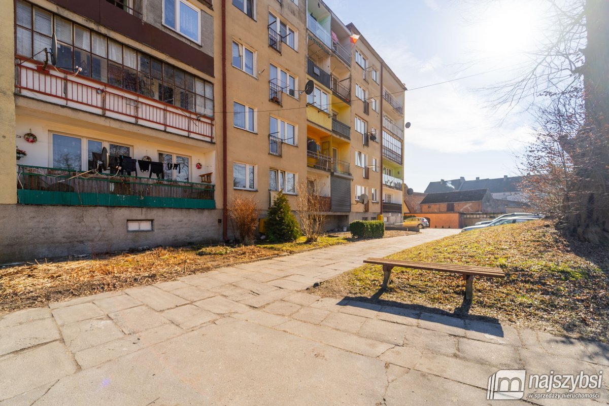 Płoty- kawalerka w centrum (4)