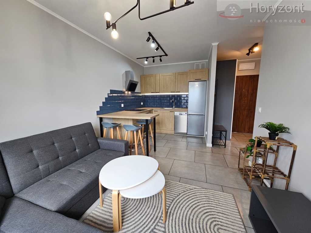 Ładne 2pok.,balkon,winda, 2022r. Centrum (1)