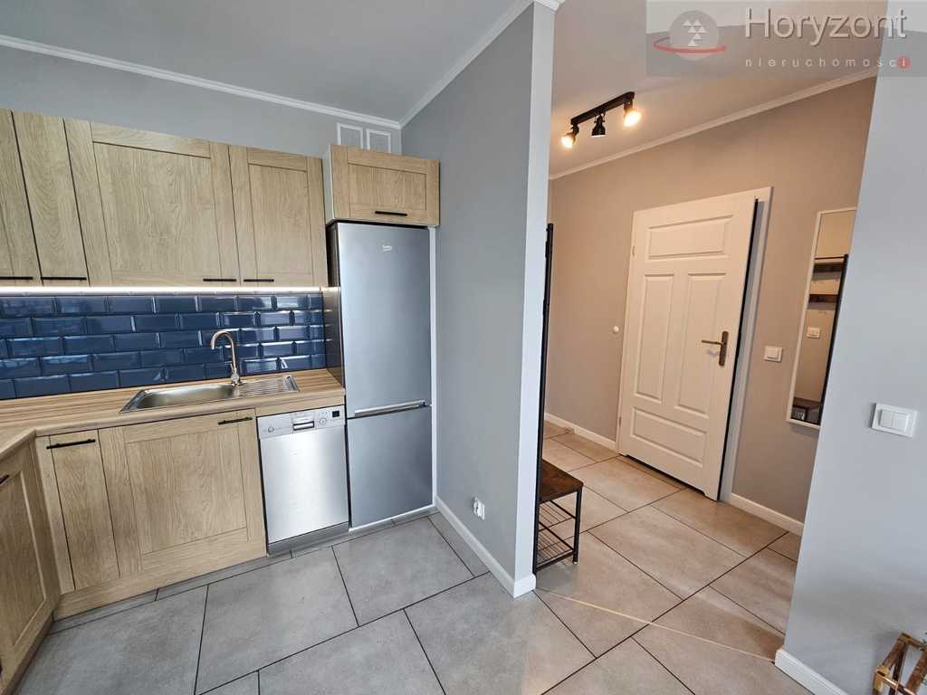 Ładne 2pok.,balkon,winda, 2022r. Centrum (3)