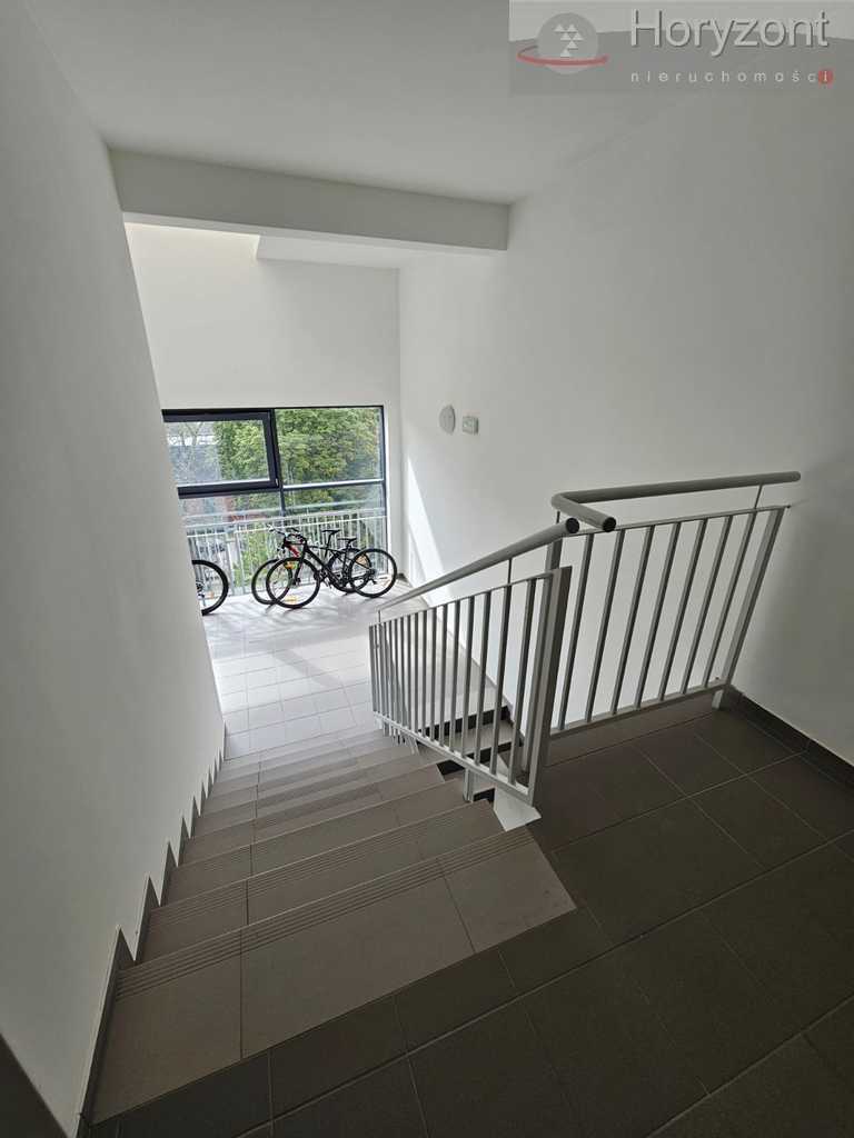 Ładne 2pok.,balkon,winda, 2022r. Centrum (16)