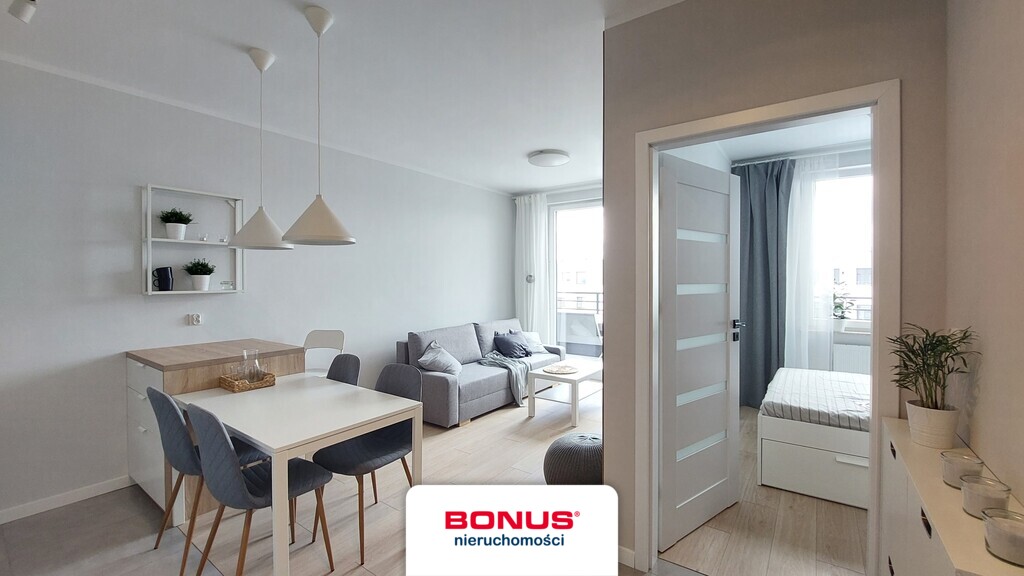 <b>Śliczne 2-okojowe z BALKONEM! Od lutego!!! </b> (2)