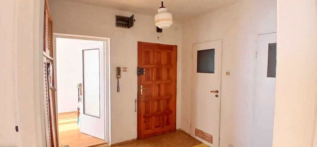 3-pokoje z dużym garażem w cenie ul. Hoża (13)