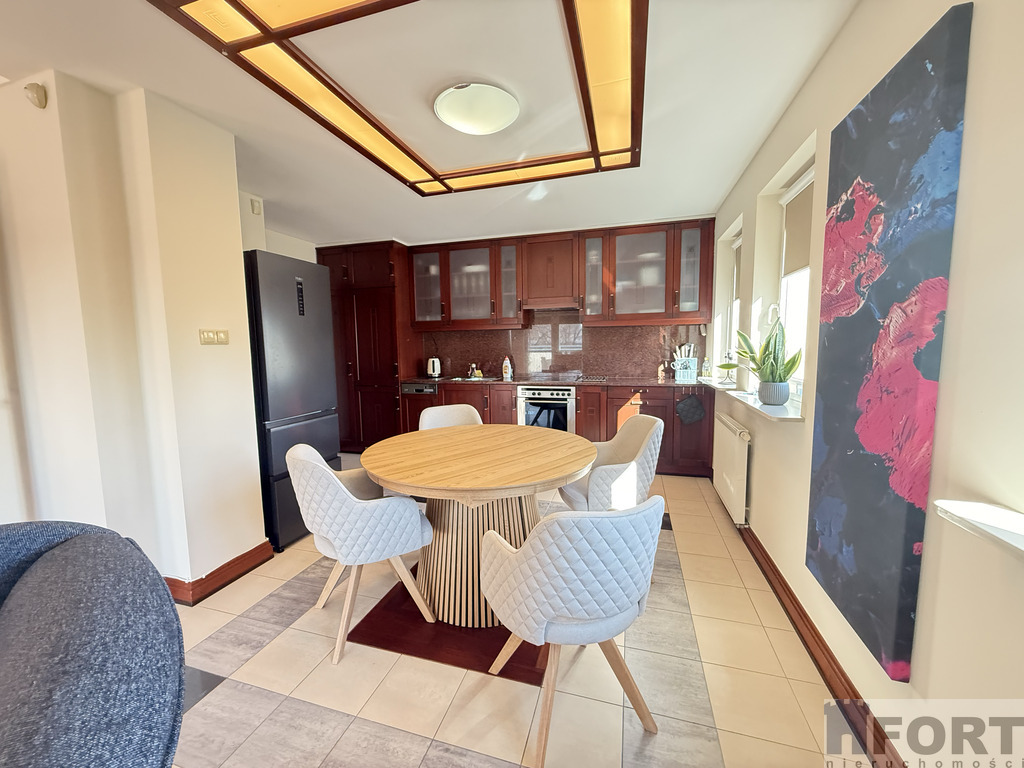 Komfortowy apartament przy Pl.Batorego z garażem (5)